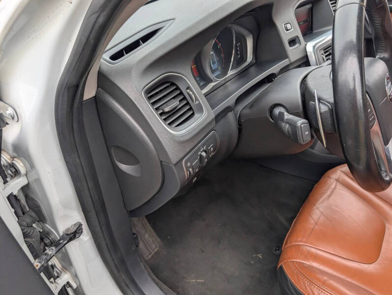 2015 Volvo S60 T6 Drive-E Platinum