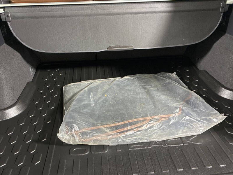 2023 Subaru Outback Touring XT