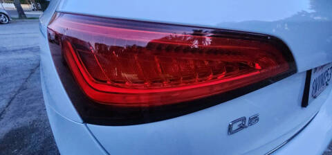 2016 Audi Q5 2.0T quattro Premium Plus