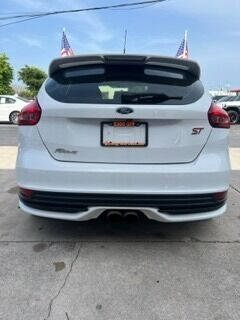 2018 FORD Focus Hatchback - $17,397