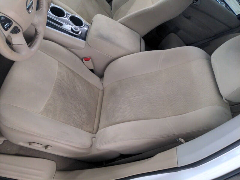 2013 Nissan Pathfinder SV