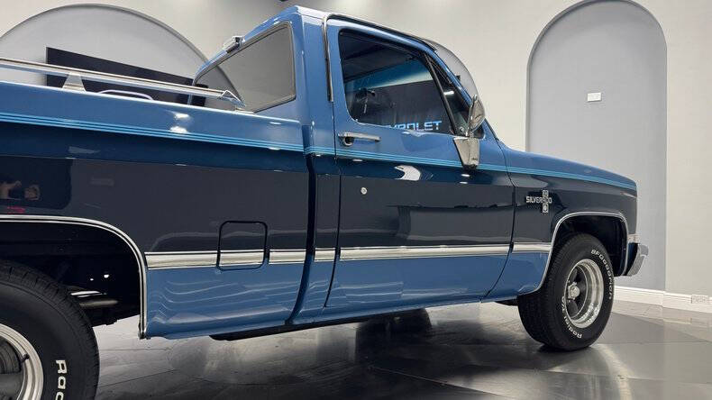 1987 Chevrolet R/V 10 Series