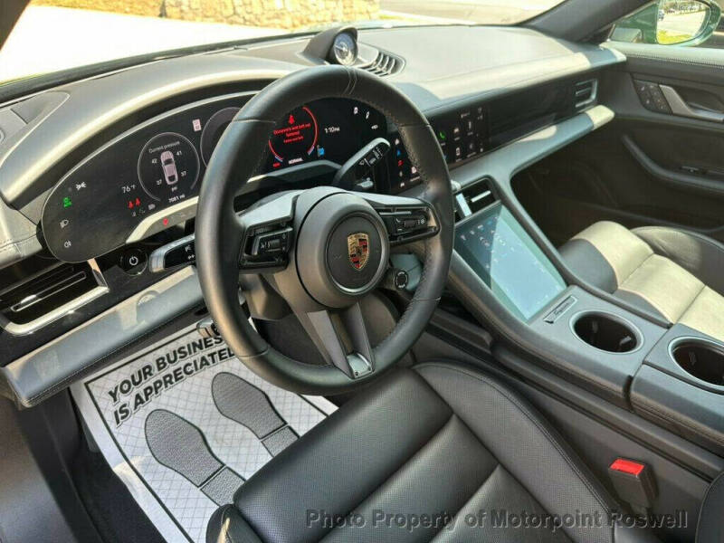 2025 Porsche Taycan