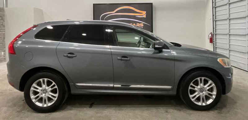 2016 Volvo XC60 T5 Drive-E Premier