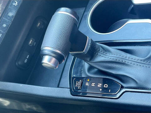2023 Kia K5
