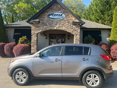 2011 Kia Sportage for sale at Hoyle Auto Sales in Taylorsville NC