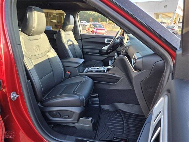 2024 Ford Explorer ST
