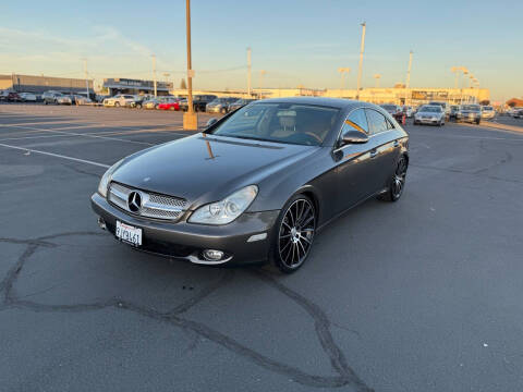 2006 Mercedes-Benz CLS for sale at ENJOY AUTO SALES in Sacramento CA