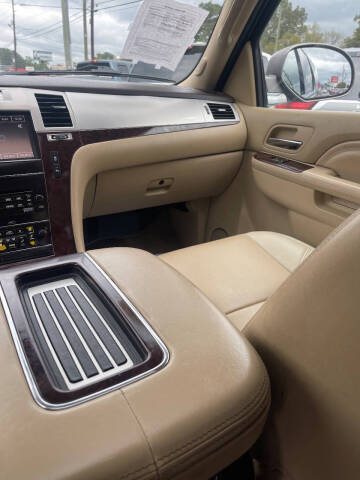 2014 Cadillac Escalade ESV Luxury