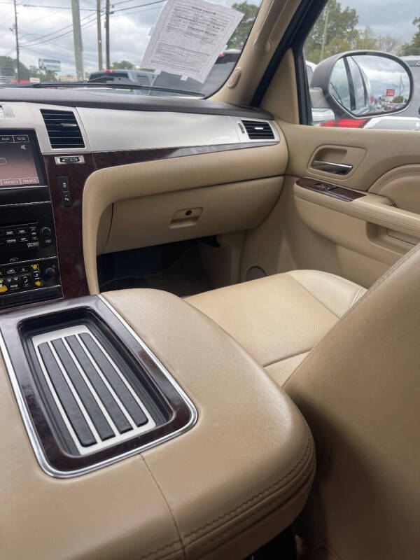 2014 Cadillac Escalade ESV Luxury