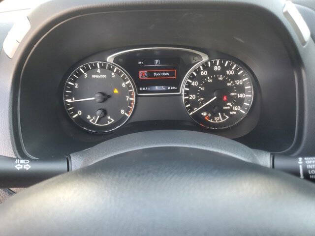 2019 Nissan Pathfinder SV