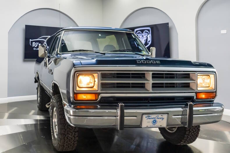 1987 Dodge Ramcharger 150