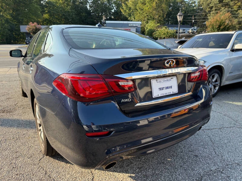 2015 Infiniti Q70 3.7