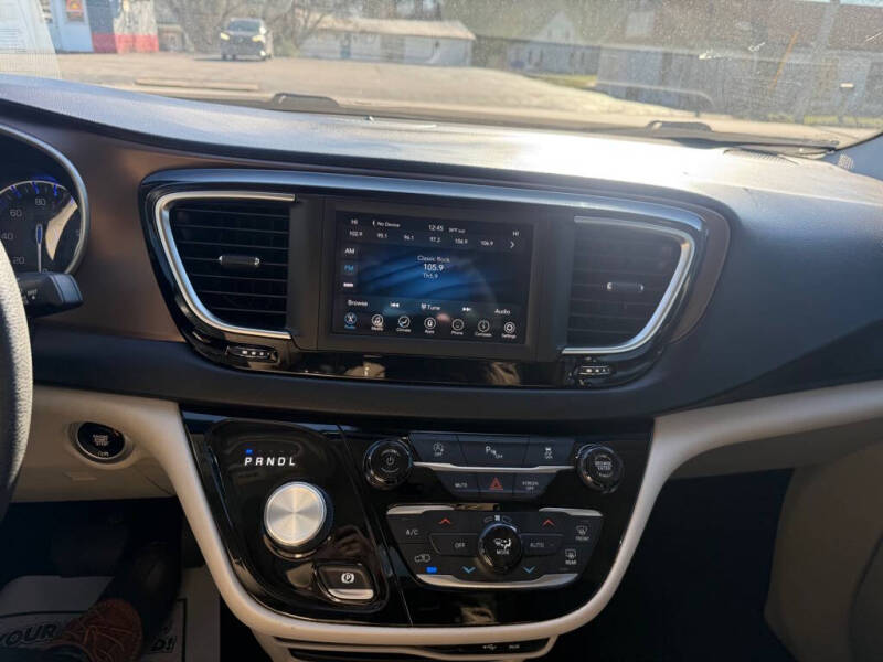 2019 Chrysler Pacifica Touring Plus