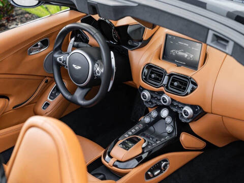 2021 Aston Martin Vantage