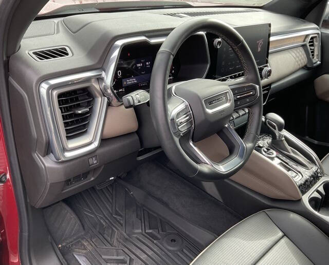 2023 GMC Canyon Denali