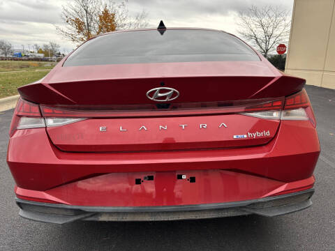 2022 Hyundai Elantra Hybrid Blue