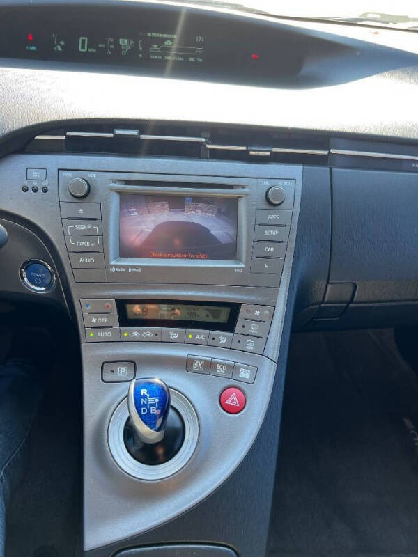 2014 Toyota Prius Three