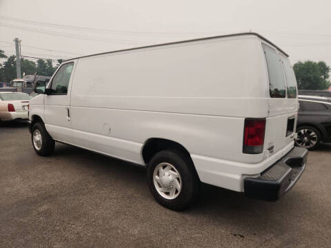 2012 Ford E-Series E-150