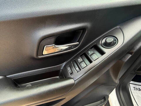 2022 Chevrolet Trax LS