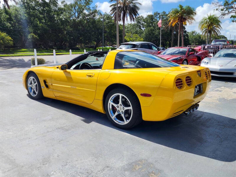2004 Chevrolet Corvette