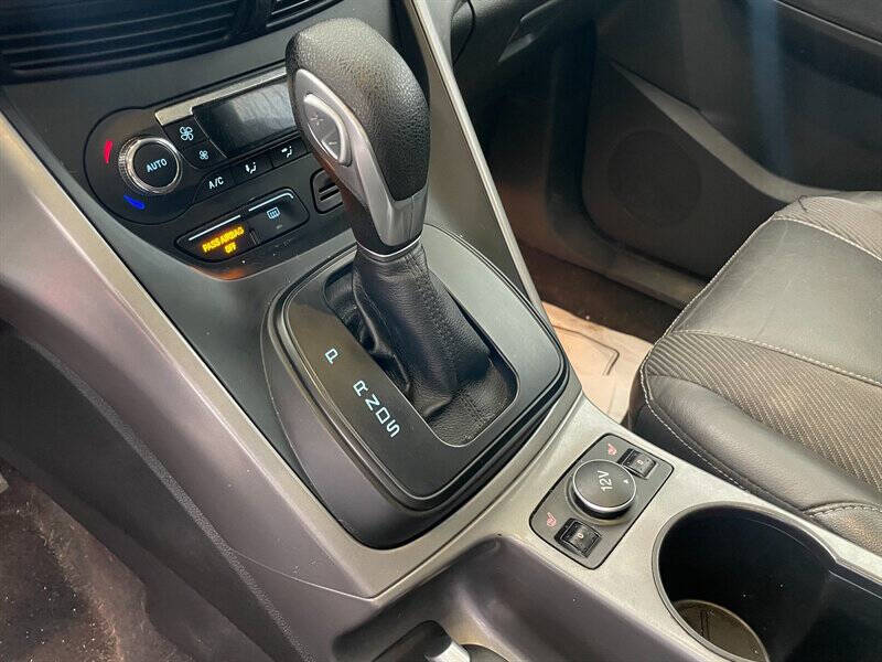 2016 Ford Escape SE