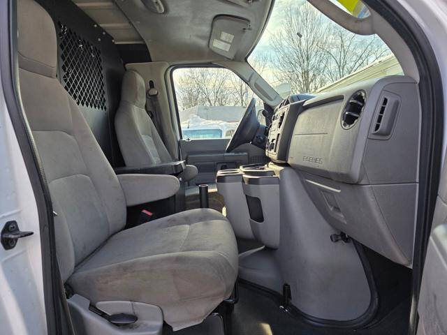 2013 Ford E-Series E-150