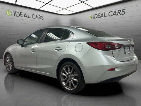 2018 Mazda MAZDA3