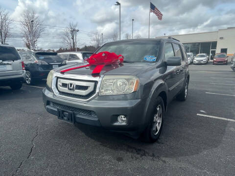 2009 Honda Pilot for sale at Charlotte Auto Group, Inc in Monroe NC