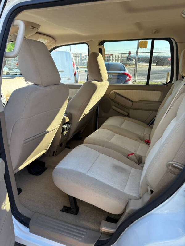 2010 Ford Explorer XLT