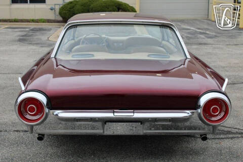 1962 Ford Thunderbird