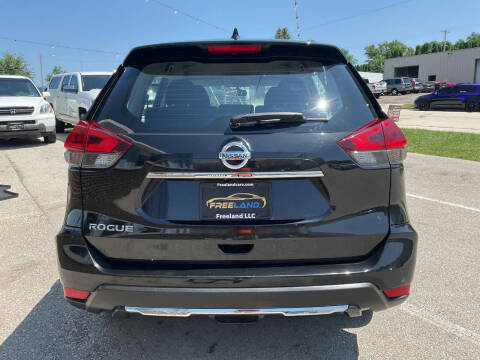 2018 Nissan Rogue S
