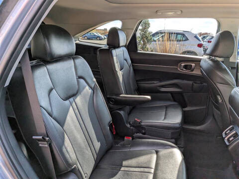 2022 Kia Sorento X-Line EX