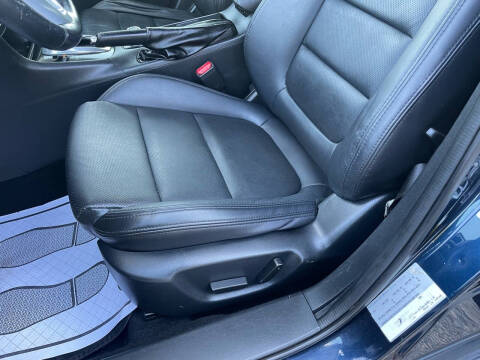 2015 Mazda MAZDA6 i Touring