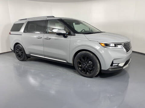 2024 Kia Carnival for sale at PHIL SMITH AUTOMOTIVE GROUP - Toyota Kia of Vero Beach in Vero Beach FL