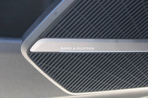 2018 Audi Q5 2.0T quattro Premium Plus