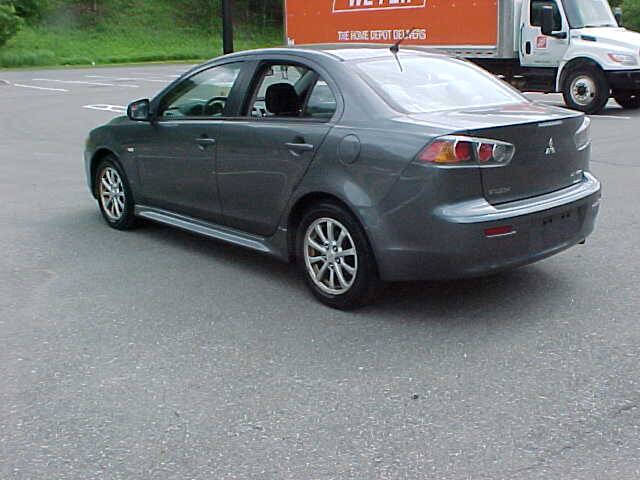 2010 Mitsubishi Lancer ES