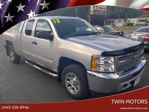 2013 Chevrolet Silverado 1500 for sale at TWIN MOTORS in Madison OH