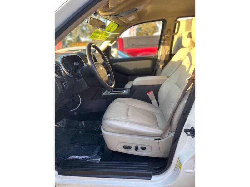 2008 Ford Explorer XLT