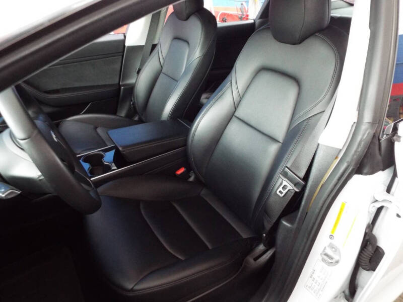 2020 Tesla Model 3 Standard Range Plus