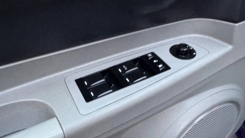 2007 Dodge Charger SRT-8