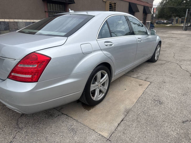 2010 Mercedes-Benz S-Class S 550