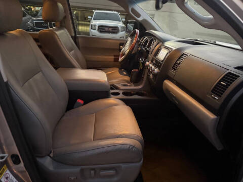 2015 Toyota Sequoia Platinum