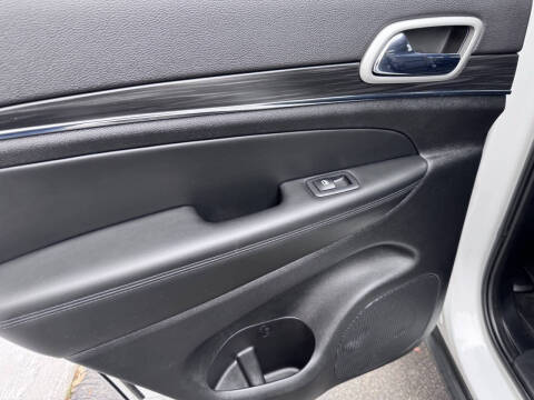 2022 Jeep Grand Cherokee WK Limited