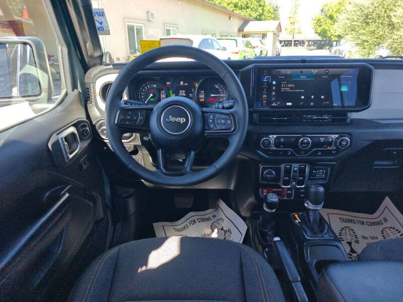 2025 Jeep Wrangler