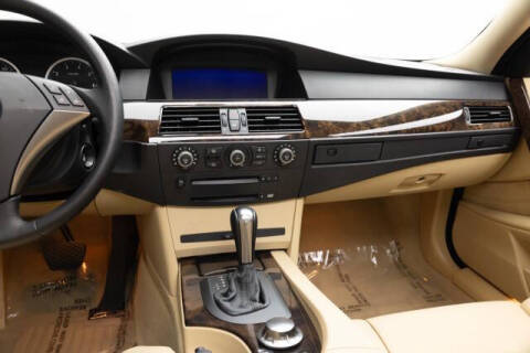 2004 BMW 5 Series 545i