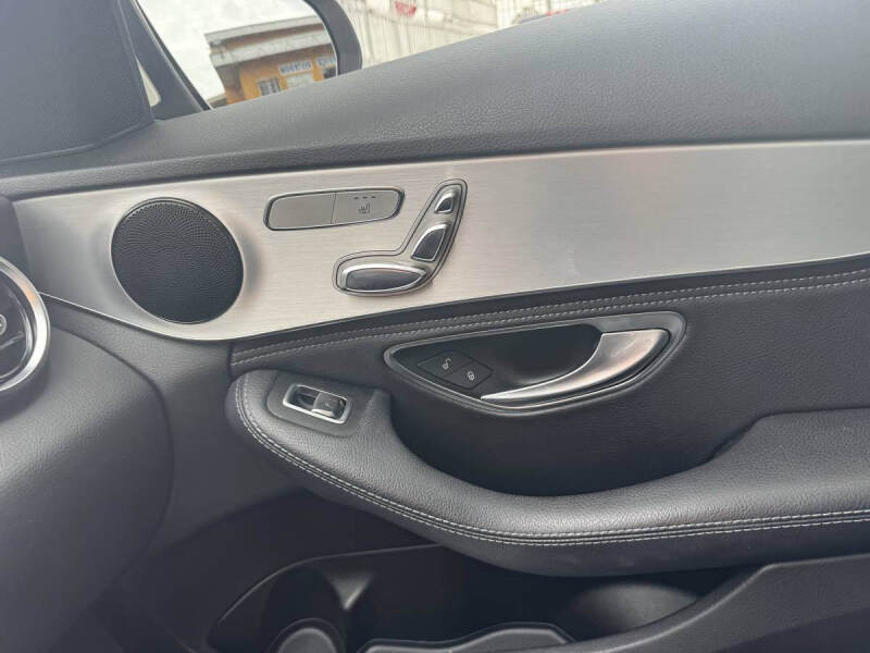 2016 Mercedes-Benz C-Class C 300 Luxury 4MATIC