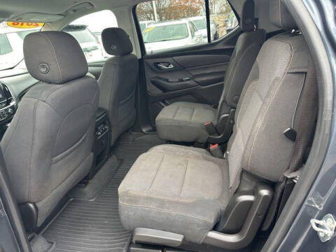 2018 Chevrolet Traverse LT Cloth