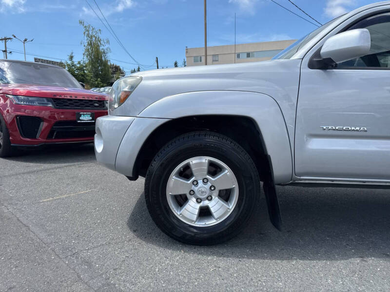Used 2010 Toyota Tacoma PreRunner with VIN 3TMJU4GN1AM108451 for sale in Edmonds, WA