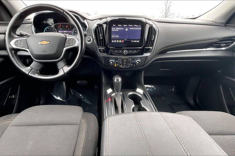 2020 Chevrolet Traverse LT Cloth